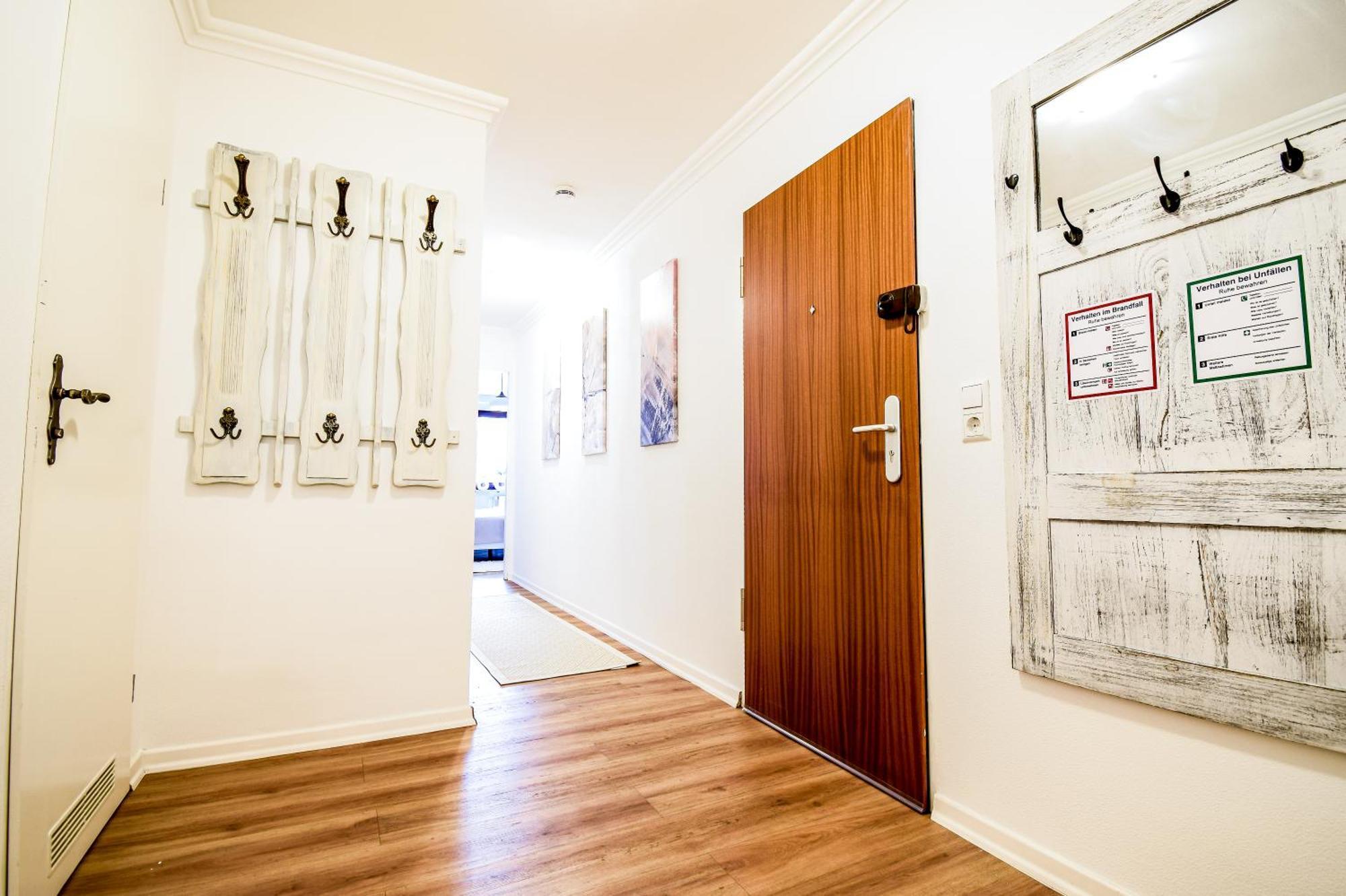 Scandic-Apartment - Balkony & Garage, 3Z, 80M2 포르츠하임 외부 사진